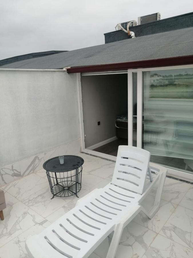 Avullar Palace Mit Pool In Daire